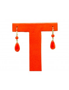 Pendientes de oro con coral...