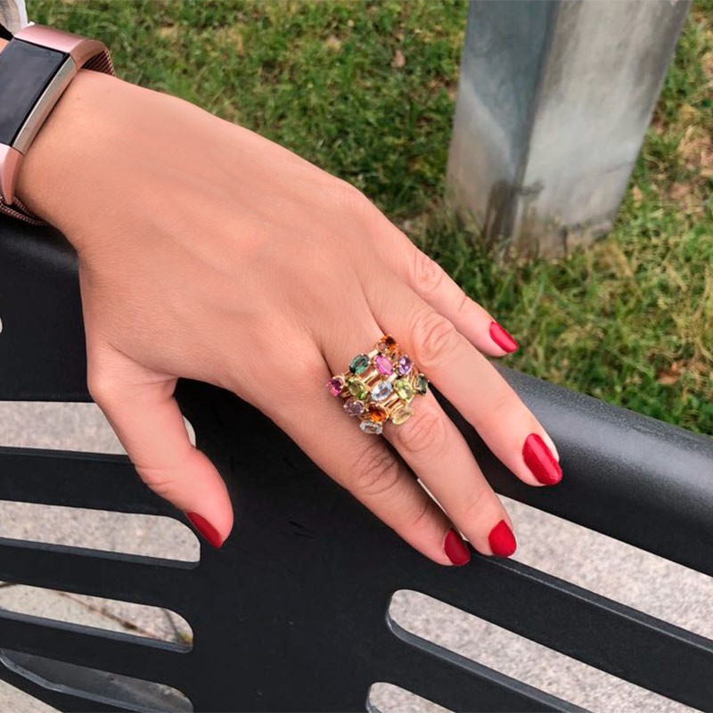 Sortija multicolor. (RF 00021S)